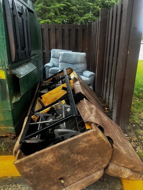 ec33bf74-de67-41e2-a050-a251e4109cf0